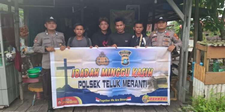 Polsek Teluk Meranti Gelar Minggu Kasih, Tindaklanjuti Keluhan Warga Soal Remaja Nongkrong Larut Malam