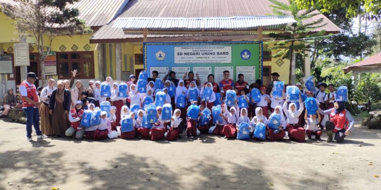 Solidaritas Kemanusiaan PMI Untuk Masyarakat Terdampak Banjir Bandang Di Gajah Putih