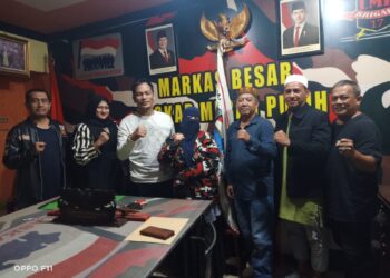 Lelia Handayani ST Terima SK Ketua Markas Daerah Aceh Dari Ketua Umum LMP Pusat 