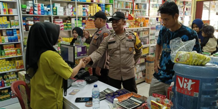 Antisipasi Pencurian dan Penipuan, Polsek Pangkalan Lesung Gelar Patroli di Pusat Keramaian
