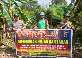 Polisi Sosialisasikan Maklumat Kapolda Riau dan Lakukan Binluh Cegah Karhutla