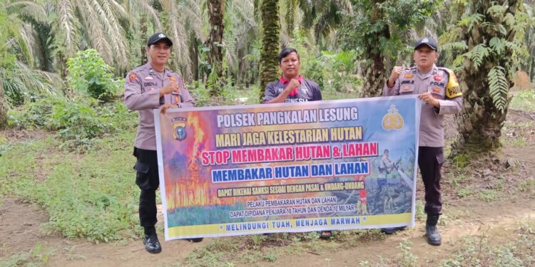Polsek Pangkalan Lesung Patroli Daerah Rawan Karhutla, Sosialisasi Larangan Membakar Lahan
