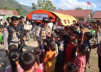 Menembus Kampung Terpencil, Kapolres Aceh Tengah Hadirkan Senyum Bagi Warga Di Kemukiman Wih Dusun Jamat