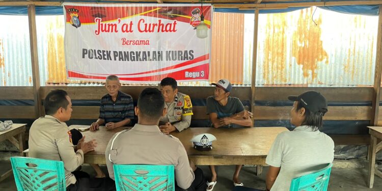 Polsek Pangkalan Kuras Gelar Jumat Curhat, Warga Keluhkan Balap Liar