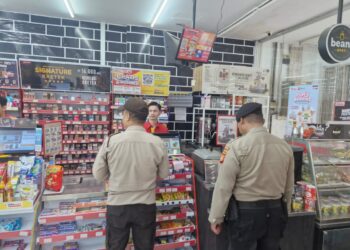 Cegah C3, Polsek Pangkalan Kerinci Patroli KRYD di Pusat Aktivitas Warga