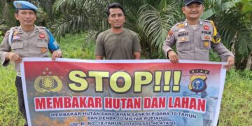 Cegah Karhutla, Polsek Teluk Meranti Sebarkan Maklumat Kapolda Riau