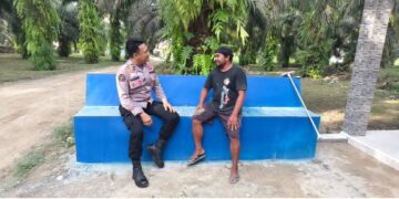 Bhabinkamtibmas Desa Angkasa Lakukan DDS Sambang Warga Sosialisasi KUHP Baru