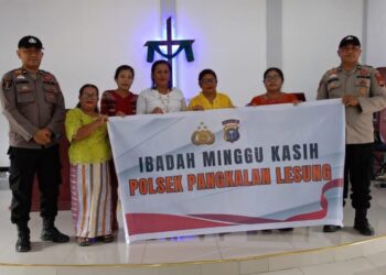 Polsek Pangkalan Lesung Gelar Ibadah Minggu Kasih di Gereja Methodis Efrat