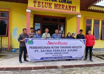 Polsek Teluk Meranti Dampingi Sosialisasi Karhutla dan Pembangunan HTI PT. SPA-KTH Sinar Merawang