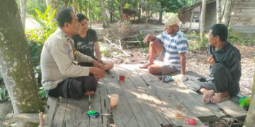 Bhabinkamtibmas Langgam Sambang Warga, Imbau Warga Jauhi Narkoba dan Kebakaran Lahan