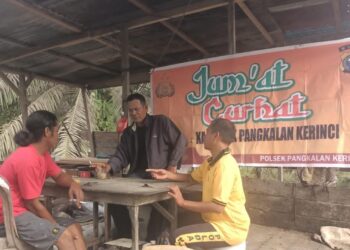 Warga Rantau Baru Pelalawan Keluhkan Akses Jalan Saat Jumat Curhat