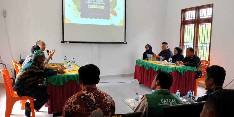 Kapolsek Kerumutan Hadiri Pembukaan Lokakarya Mini Lintas Sektoral di Puskesmas