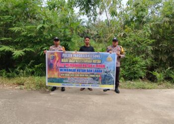 Patroli Daerah Rawan Karhutla dan Sosialisasi Larangan Membakar Lahan di Pangkalan Lesung