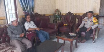 Polisi di Langgam Sambangi Tokoh Adat, Ajak Warga Jaga Kamtibmas