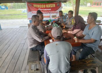 Polsek Kuala Kampar Gelar Minggu Kasih, Polisi Sambangi Warga Bahas Harkamtibmas dan Kenakalan Remaja