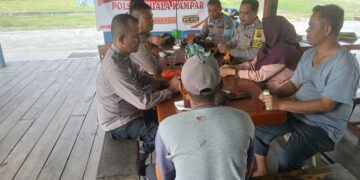Polsek Kuala Kampar Gelar Minggu Kasih, Polisi Sambangi Warga Bahas Harkamtibmas dan Kenakalan Remaja