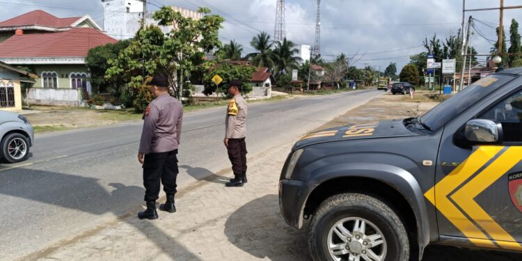 Polsek Pangkalan Lesung Patroli Rutin Antisipasi Laka Lantas dan Kejahatan Jalanan