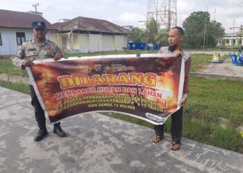 Polsek Kuala Kampar Gencar Sosialisasi Larangan Karhutla ke Warga