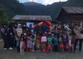 “Ruang Ceria”, Mahasiswa KPM UIN Suna Dan Permata Indonesia Pulihkan Senyum Anak-Anak Kampung Rawe