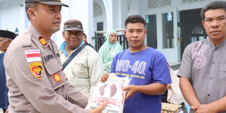 Polres Aceh Tengah Salurkan Bantuan kepada 40 Warga Kampung Mongal dan Personel Terdampak Kebakaran