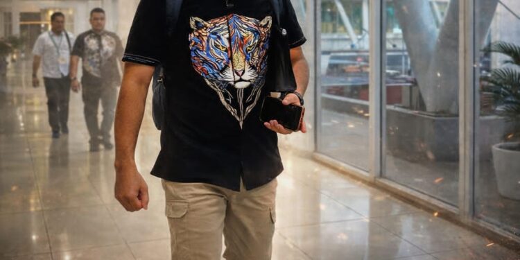 Bukan Pewaris, Tapi Pembebas: Pebriyan Winaldi dan Perang Melawan Oligarki Riau