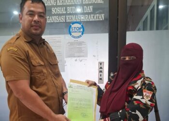 Ditangan Lelia Handayani, LMP Aceh Sudah Terima Surat Tanda Lapor Dari Kesbangpol Aceh 