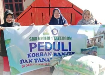 Perduli Kemanusian, SMK Negeri 1 Takengon Salurkan Bantuan Kepada Warga Desa Kuyun