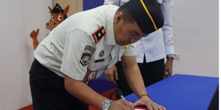 Kantor Imigrasi Takengon Melaksanakan Penandatanganan Pakta Integritas Dan Zona Integritas WBBM