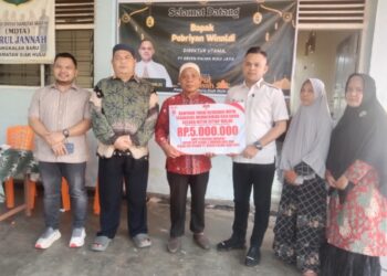 Senyum Bahagia Siswa/i MDTA Nurul Jannah Sambut Bantuan Renovasi Sekolah dari Direktur Utama PT Gren Palma Jaya Riau Pebriyan Winaldi