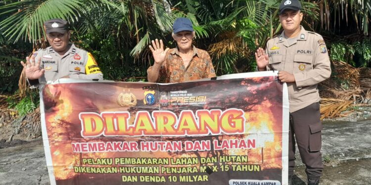 Polsek Kuala Kampar Sosialisasikan Maklumat Kapolda Riau, Warga Diajak Cegah Karhutla
