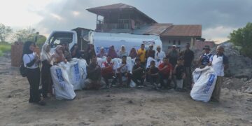PMI Salurkan Shelter Kit Bantuan Plan Indonesia Tahap Ke 3 Di Weh Pesam 