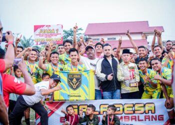 Pebriyan Winaldi Resmi Menutup Turnamen Gala Desa Elang 3 Hambalang Riau Cup 2026 
