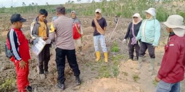 Patroli Karhutla dan Sosialisasi Larangan Bakar Lahan, Polisi Sisir Wilayah Rawan di Kerumutan