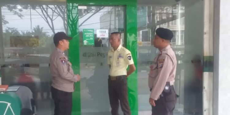 Patroli KRYD Polsek Pangkalan Kerinci Sasar Perbankan dan Pusat Transaksi, Antisipasi C3