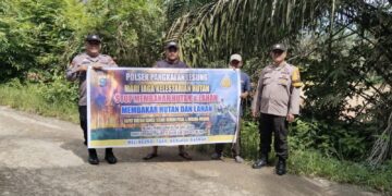 Polsek Pangkalan Lesung Patroli Karhutla dan Sosialisasi Larangan Bakar Lahan
