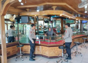 Patroli Siang Hari, Polsek Pangkalan Kerinci Intensifkan Pencegahan C3 di Sejumlah Titik Rawan