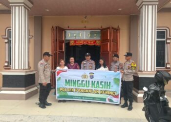 Polsek Pangkalan Kerinci Gelar Minggu Kasih, Jemaat Diajak Jaga Kamtibmas dan Tangkal Hoaks