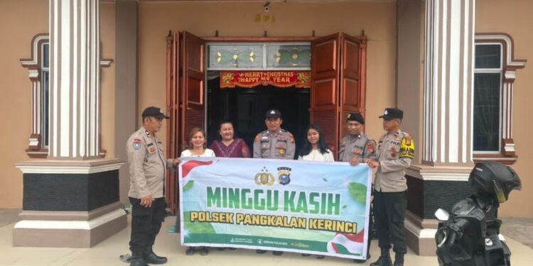 Polsek Pangkalan Kerinci Gelar Minggu Kasih, Jemaat Diajak Jaga Kamtibmas dan Tangkal Hoaks
