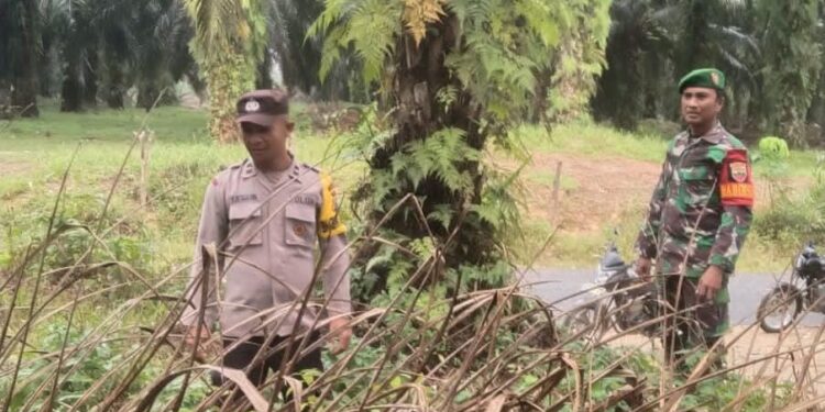 Polsek Langgam Perkuat Sinergitas TNI-Polri Lewat Silaturahmi di Segati
