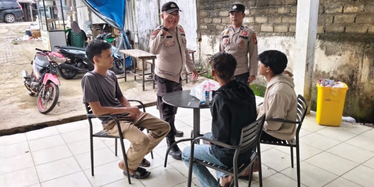 Polsek Ukui Tingkatkan Patroli Siang Hari, Warga Dihimbau Jaga Kamtibmas