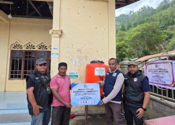 FPRB Aceh Hadirkan Harapan di Tengah Bencana: Bantuan Alat Penyaringan RO Diserahkan Ke 5 Titik