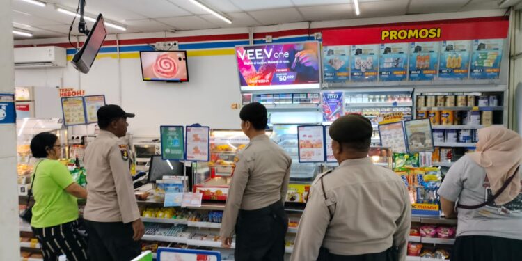 Patroli Cegah C3, Polsek Pangkalan Kerinci Sasar Perbankan dan Pusat Perbelanjaan