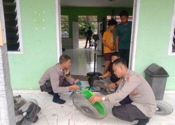 Bhabinkamtibmas Desa Bagan Laguh Goro di Musollah Sambut Ramadhan, Tekankan Pesan Kamtibmas