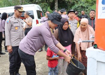 Kapolres Resmikan Sumur Bor Ke-5 Bantuan Kapolda Aceh Dan STIK Angkatan 83 Di Kuyun Uken