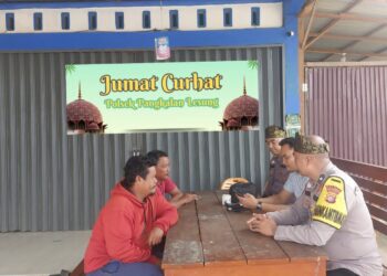 Polsek Pangkalan Lesung Himbau Warga Jaga Kamtibmas Lewat Jumat Curhat