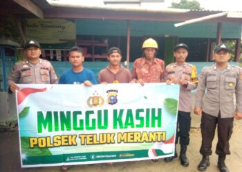 Polsek Teluk Meranti Gelar Minggu Kasih, Polisi Temui Warga dan Dengar Aspirasi