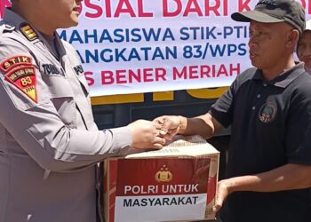 STIK-PTIK Angkatan 83 Salurkan Bantuan Sosial Kapolri Di Posko Tunyang