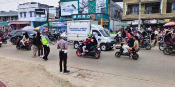 Polsek Ukui Laksanakan Pengaturan dan Pengamanan Pasar Tumpah Ramadhan 1447 H