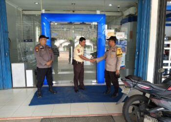 Polsek Pangkalan Lesung Gelar Patroli Dialogis, Cegah Kejahatan C3 di Tengah Masyarakat