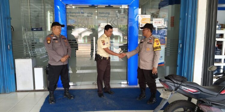 Polsek Pangkalan Lesung Gelar Patroli Dialogis, Cegah Kejahatan C3 di Tengah Masyarakat